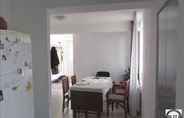 Inchiriere casa cu 425 mp utili, 70 mp TERASA! Piscina interioara! Zona Terra!