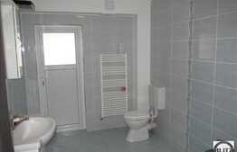 Inchiriere casa cu 425 mp utili, 70 mp TERASA! Piscina interioara! Zona Terra!