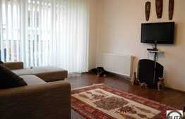 Apartament cu 2 camere, zona strazii Florilor, cu loc de parcare