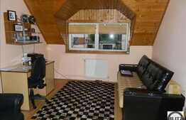 Casa de vanzare  250 mp utili cu gradina de 560 mp