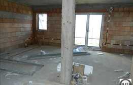 Duplex de vanzare, design deosebit, 120 mp utili si 330 mp teren, zona linistita