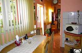 O casa primitoare ideala pentru o familie, zona Parcul Feroviarilor