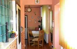 O casa primitoare ideala pentru o familie, zona Parcul Feroviarilor