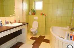 Vanzare casa individuala cu 162 mp. Se accepta variante de schimb