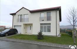 Vanzare casa individuala cu 162 mp. Se accepta variante de schimb