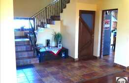 Casa individuala de 280 mp utili in zona exclusiv de case, 770 mp de teren!