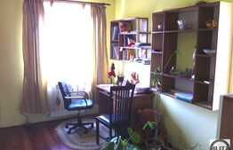 Casa individuala de 280 mp utili in zona exclusiv de case, 770 mp de teren!