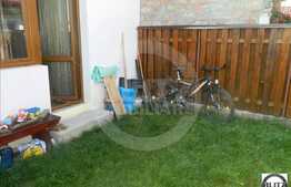 Vanzare triplex in zona usor accesibila! Pret bun!