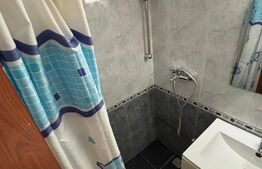 Cameră de cămin cu baie și bucătărie proprie