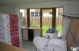 De vanzare casa 104 mp cu teren 140 mp, zona rezidentiala de case!