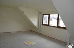 De vanzare casa 104 mp cu teren 140 mp, zona rezidentiala de case!