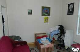 Casa de vanzare 100 mp utili cu 405 mp gradina, zona Suceava