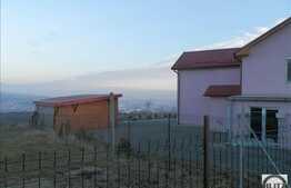 Casa individuala de vanzare, 120 mp utili, 900 mp teren, panorama deosebita!