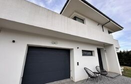 BLITZ EXCLUSIV Casă modernă în Sălicea, liniște si intimitate la 10min de Cluj