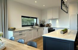 BLITZ EXCLUSIV Casă modernă în Sălicea, liniște si intimitate la 10min de Cluj