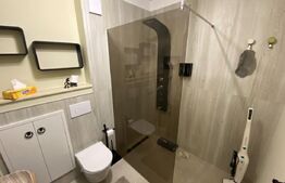 Apartament 2 camere, ultrafinisat, la cheie, etaj intermediar, zona Vivo