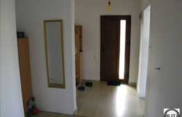 Casa cu 124 mp, teren 600 mp, imobil nou din 2013, locatie linistita!