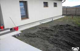 Casa cu 124 mp, teren 600 mp, imobil nou din 2013, locatie linistita!