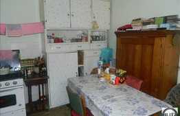 Casa individuala, 59 mp utili teren 320 mp, garaj, zona Liceului Onisifor Ghibu!