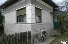 Casa individuala, 59 mp utili teren 320 mp, garaj, zona Liceului Onisifor Ghibu!