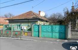 De vanzare casa 69 mp, 1453 mp gradina cu un front la strada de 12.7 ml, in Iris