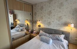 Apartament semidecomandat cu 3 camere, etaj intermediar, parcare, zona Terra