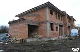 Casa insiruita, 120 mp, 250 mp teren, semifinisata! Finalizare in septembrie!