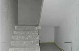 Duplex de vanzare, 165 mp utili, teren 350 mp, front 14 ml