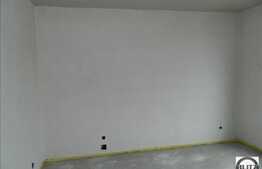 Duplex de vanzare, 165 mp utili, teren 350 mp, front 14 ml