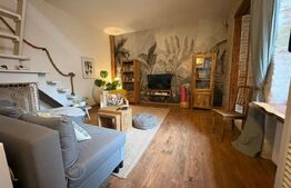 Casă cochetă 60 mp - mansardă, mobilată, zona centrală