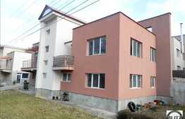 Vanzare casa, 246 mp utili, cu teren de 800 mp, front 25 ml, cu terasa de 100 mp