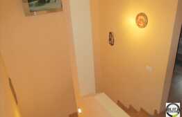 Inchiriere duplex cu 148 mp utili, imobil nou, mobilat si utilat, zona Florilor