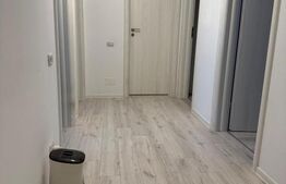 Apartament 3 camere, 76 mp + balcon 5 mp, 2 bai, zona Tractorul