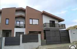 Duplex cu 220 mp utili cu 330 mp teren, zona de case