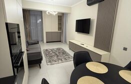 Apartament 2 camere, lux, parcare, zona Vivo