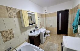 Apartament 2 camere, balcon închis, zona Centrala, Florești!