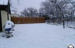 Casa de vanzare, 240 mp utili, cu teren 430 mp, front de 14 ml, zona V. Lupu