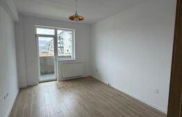 Spatiul comercial, 52 mp, parcare, zona Terra