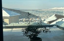 Casa individuala, 5 camere, garaj, 305 mp, 627 mp, la 5 minute de Vivo