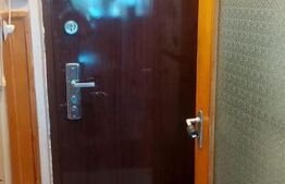 Garsoniera zona Tractorul in apropiere de Mall Coresi