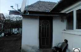 Vanzare casa individuala renovabila , 75 mp utili, teren 316 mp, cu front 15 ml