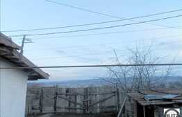 Vanzare casa individuala renovabila , 75 mp utili, teren 316 mp, cu front 15 ml