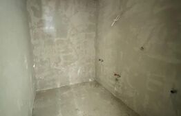 Apartament 3 camere, parcare, Sannicoara