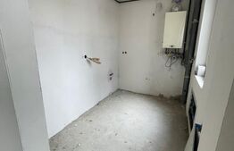 Apartament 3 camere, parcare, Sannicoara