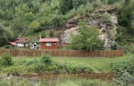 Casa de vacanta si teren intravilan, 425 mp, Valea Ierii 