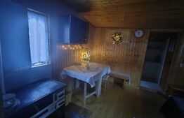 Casa de vacanta si teren intravilan, 425 mp, Valea Ierii 