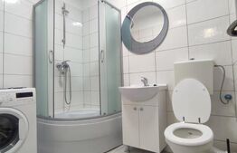 Apartament cu o camera, 34 mp, parcare, zona Florilor 