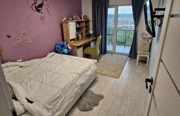 Casa multifunctionala, 380 mp utili, zona Vivo