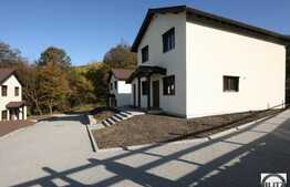 3 CASE VANDUTE ! A MAI RAMAS O SINGURA CASA ! Oferta Unica.