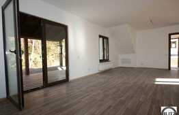 3 CASE VANDUTE ! A MAI RAMAS O SINGURA CASA ! Oferta Unica.